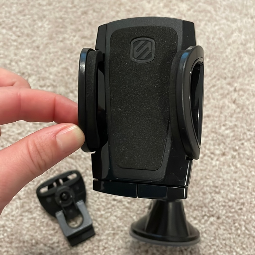Unknown brand phone car mount